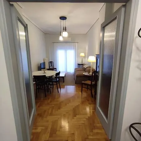 Center, St Nicholas Square, Xenios Apartment *